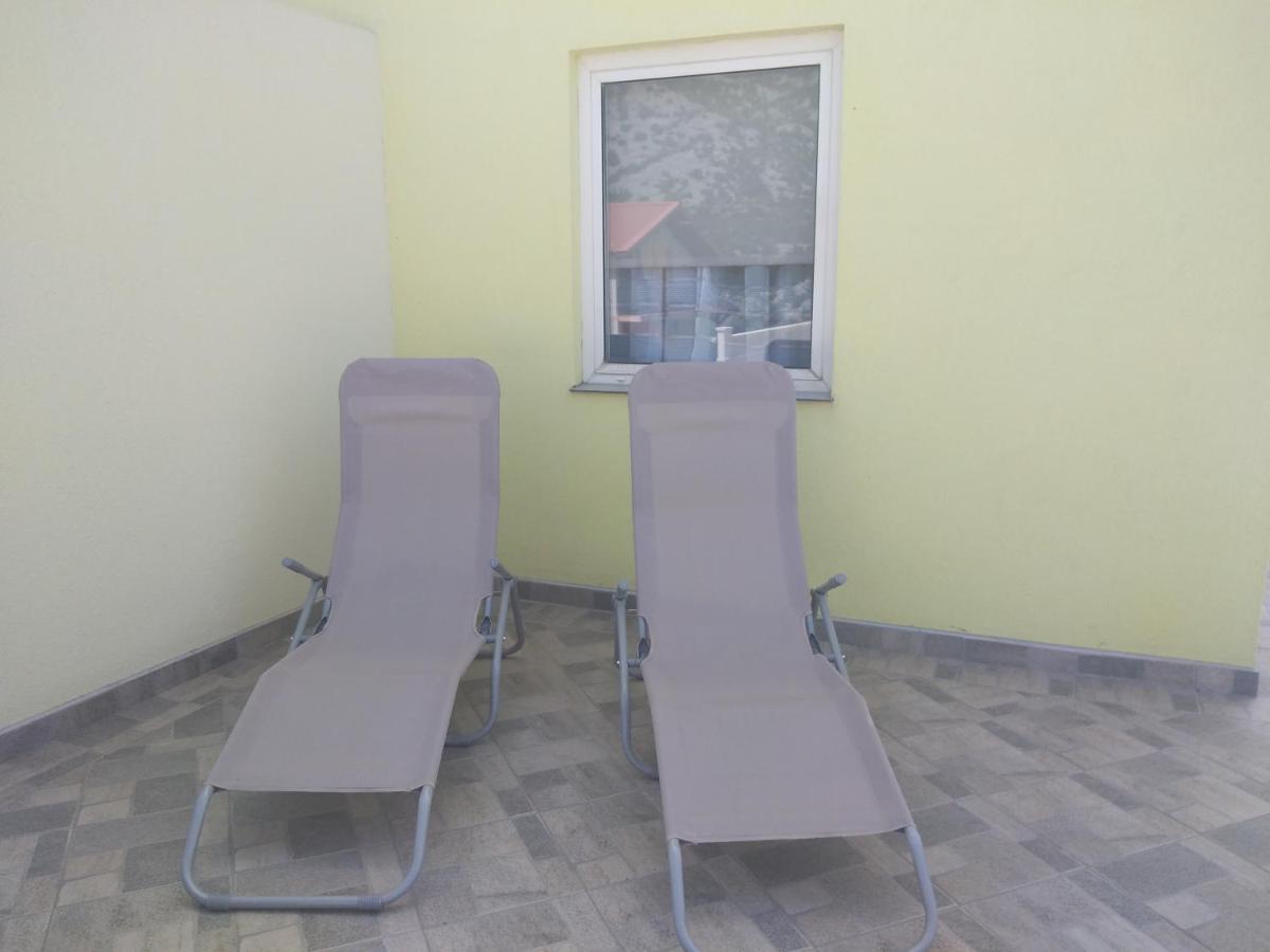 Apartmani Verica Карлобаг Экстерьер фото
